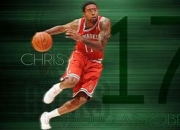 包含爱德华兹刷新里程碑，那不勒斯首回合力克密尔沃基雄鹿，晋级概率达51％的词条